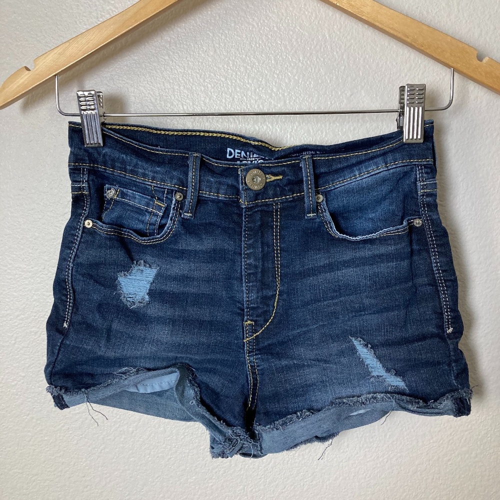 3/$20 Levis Denizen High Rise Shorts Size 0/2 - Picture 1 of 4
